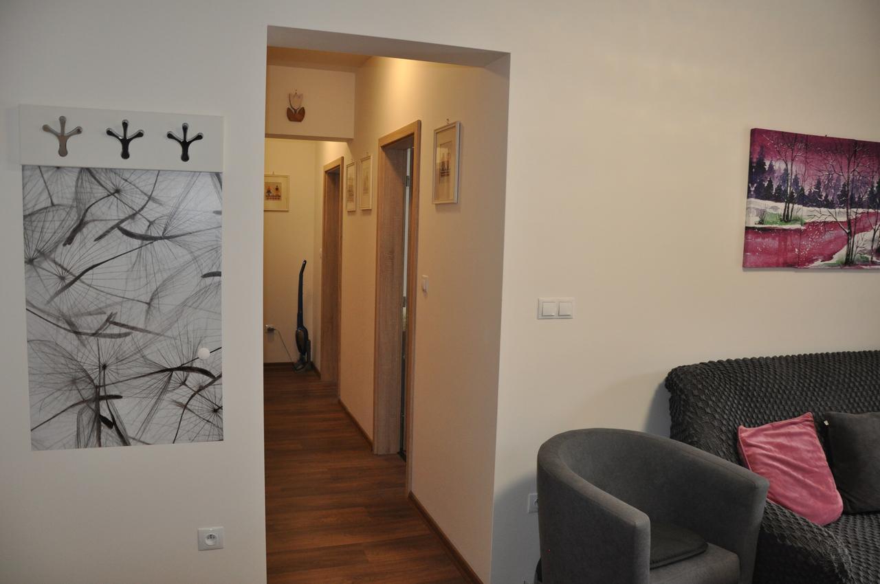 Apartman 14 Lucky Demaenovska Dolina Exterior photo